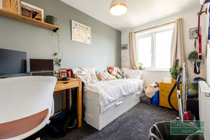 Photo 15- click for photo gallery